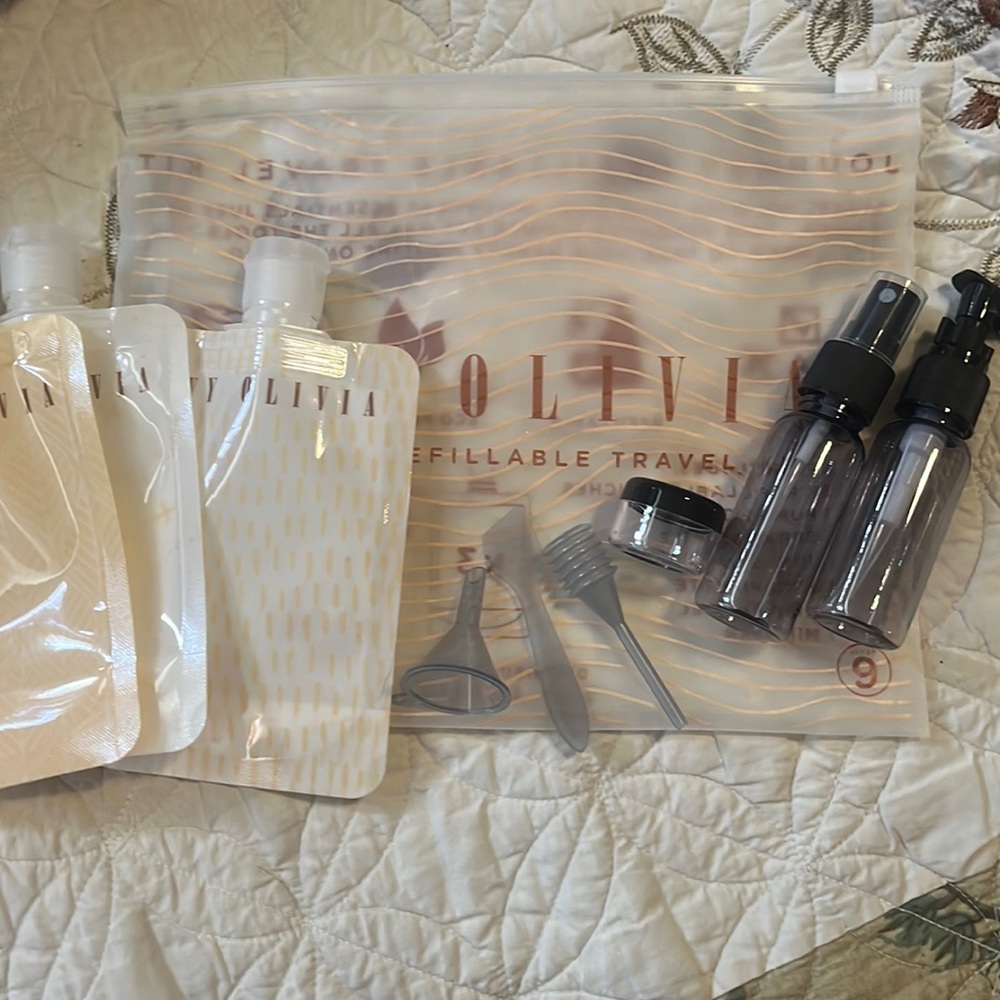 Ivy Olivia Journey Refillable Travel Kit 9pcs (new)